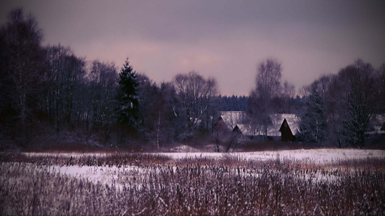 Зима. Село.