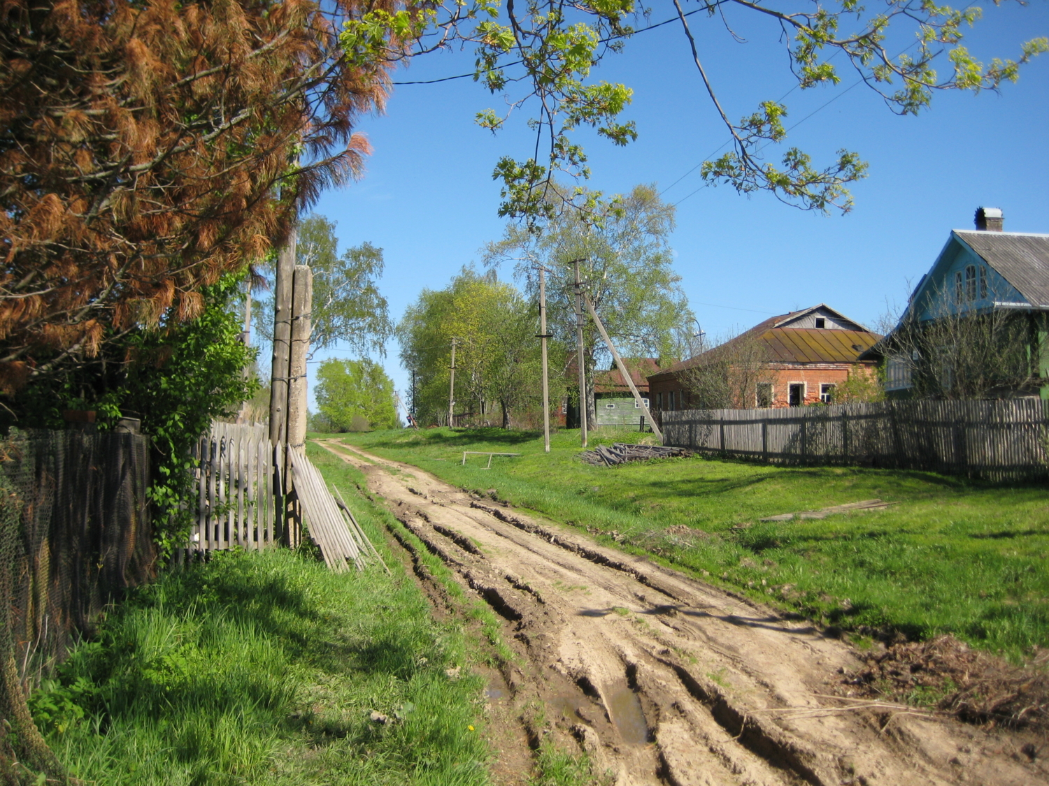 весна в деревеньке