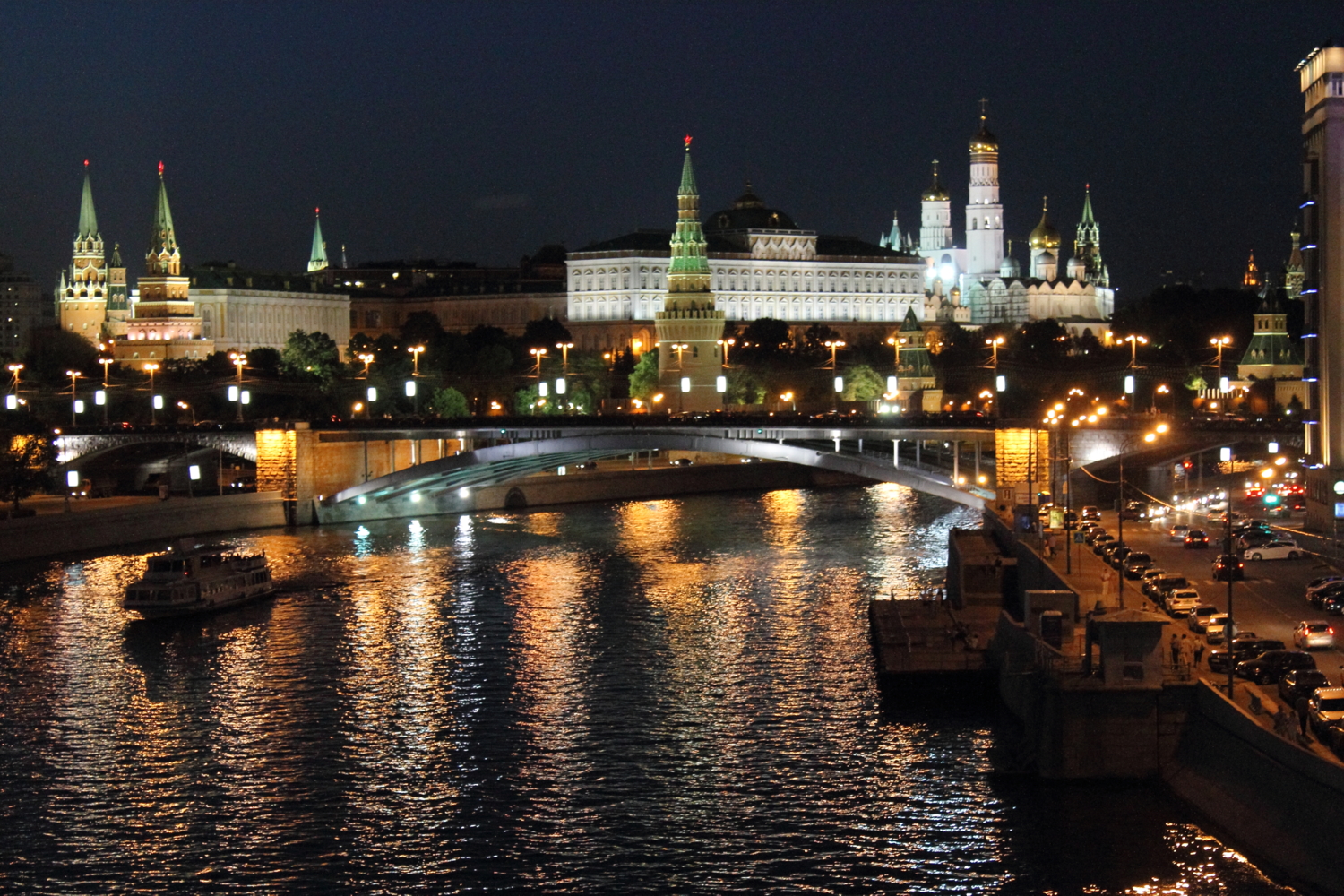Московский Кремль в полночь