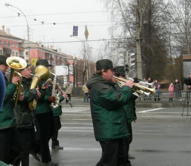 По главной улице