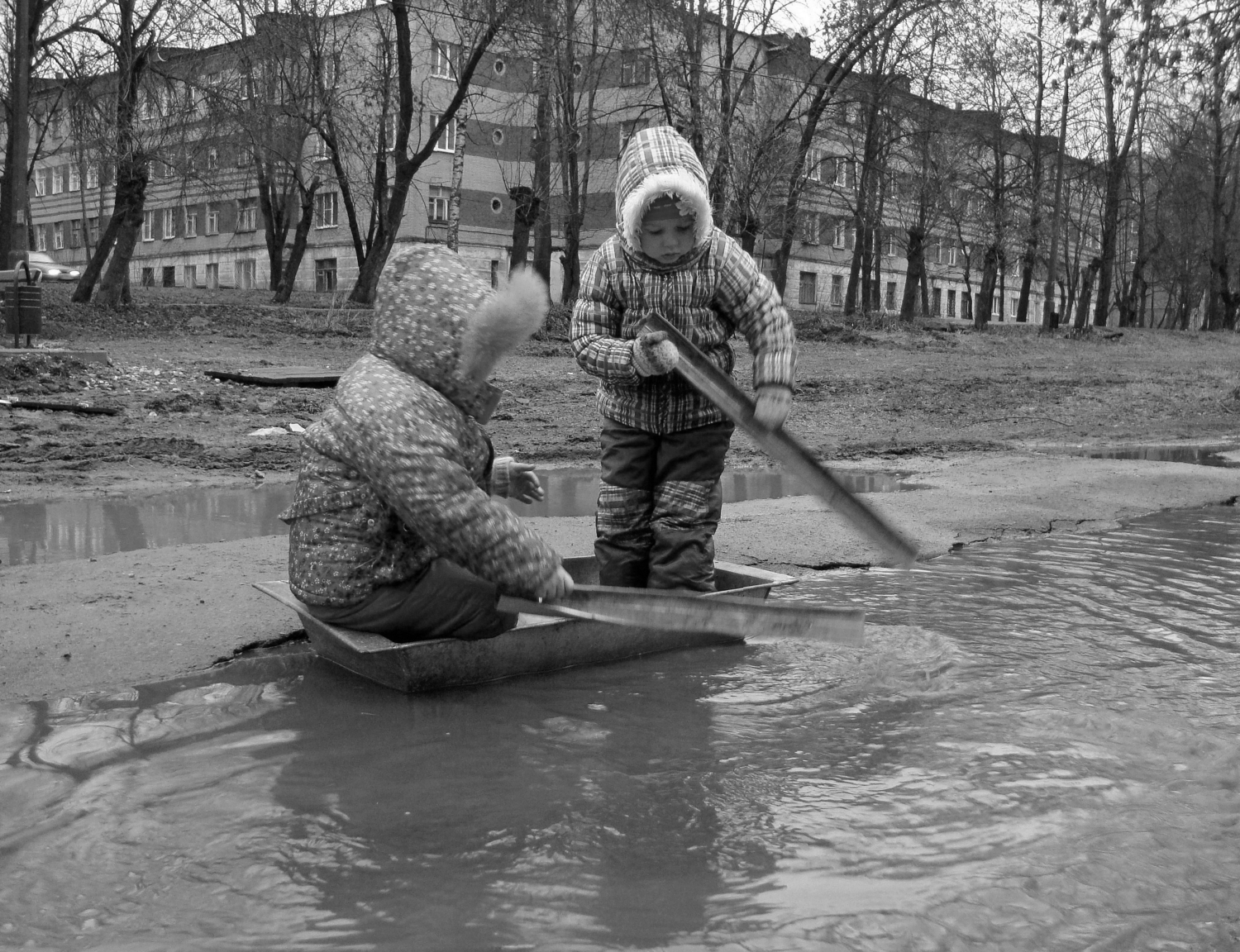 Кажется, поплыли.