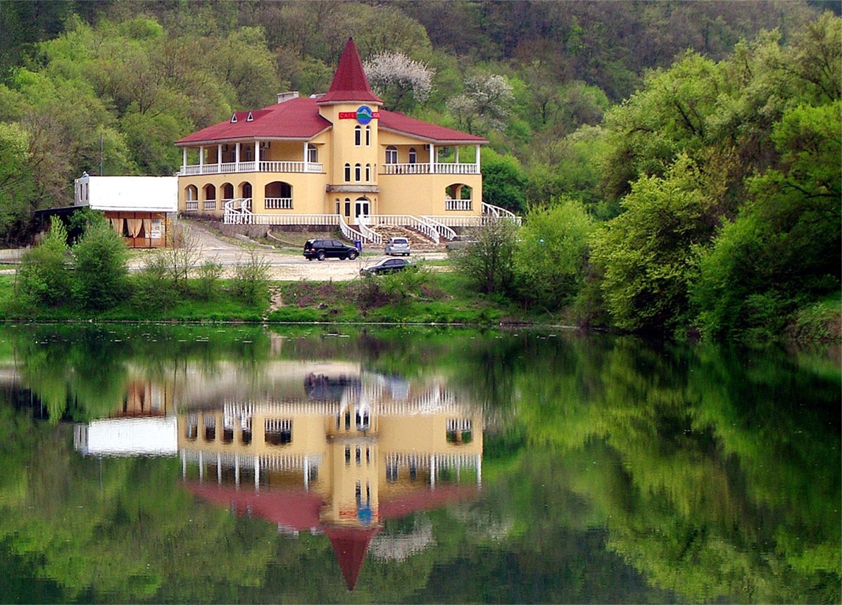 Отличное местечко!