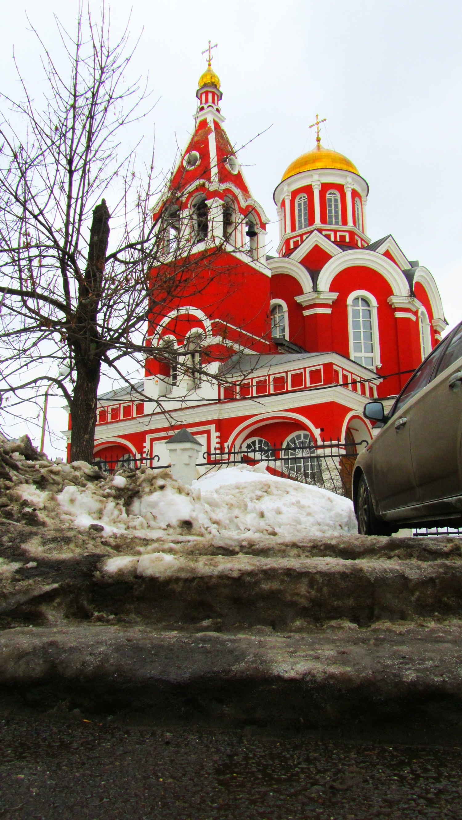 две ступеньки к Храму