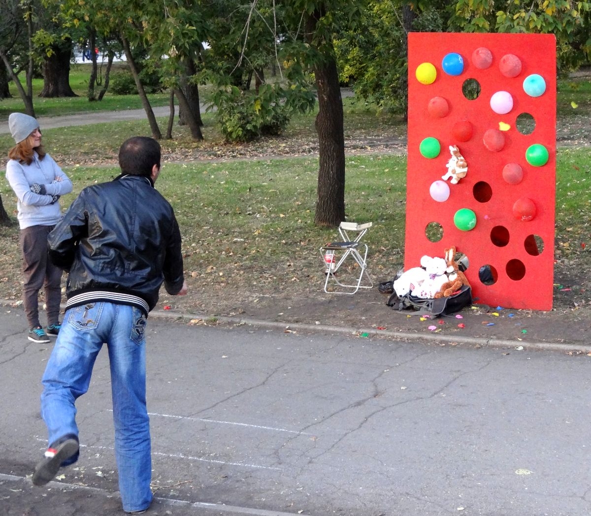 В желтый попал