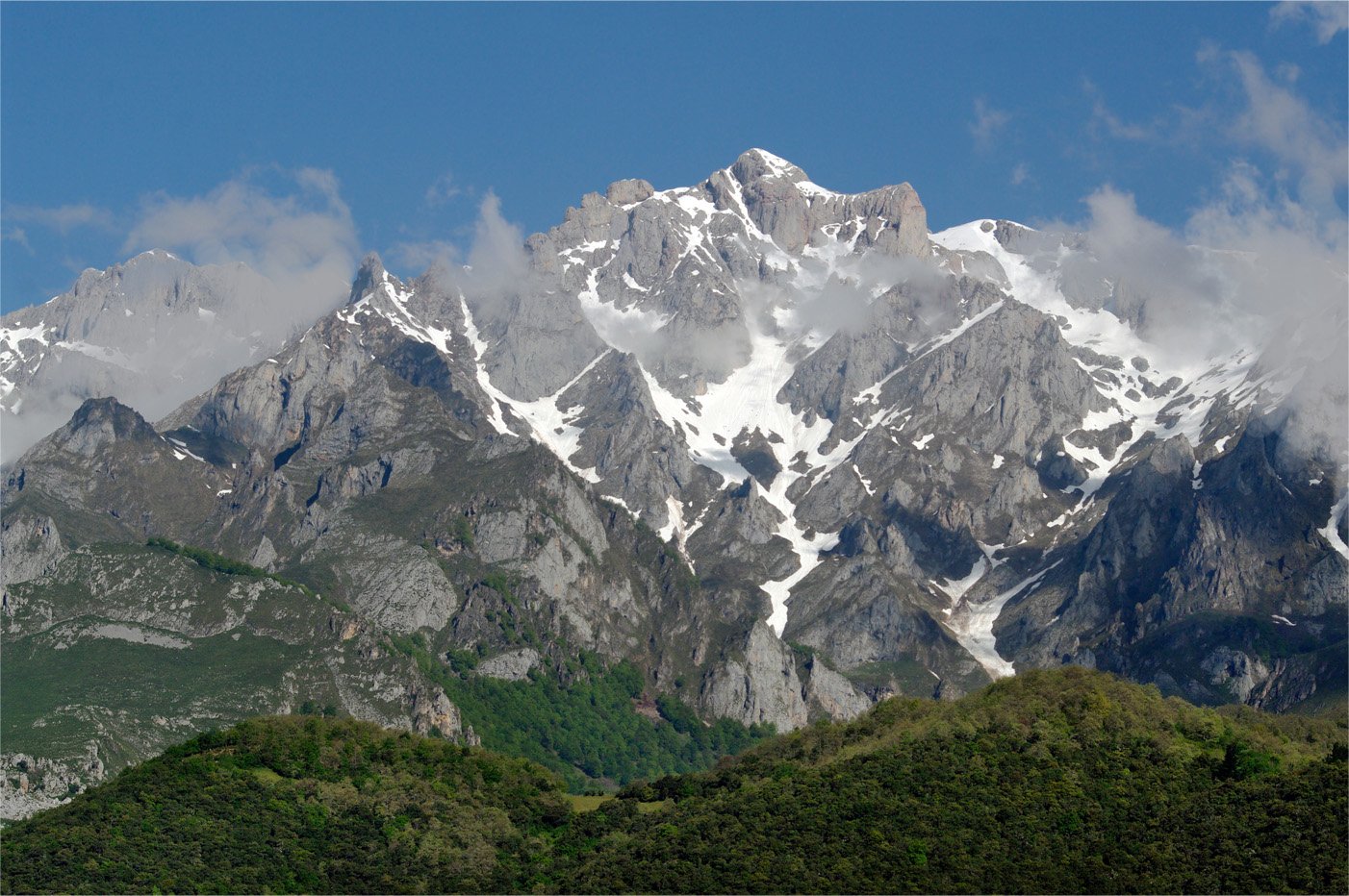 "фрактальная" гора