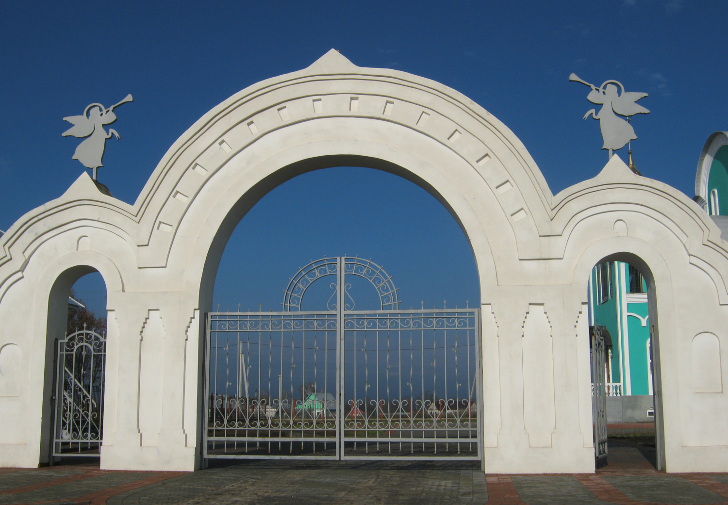 Ворота Храма.
