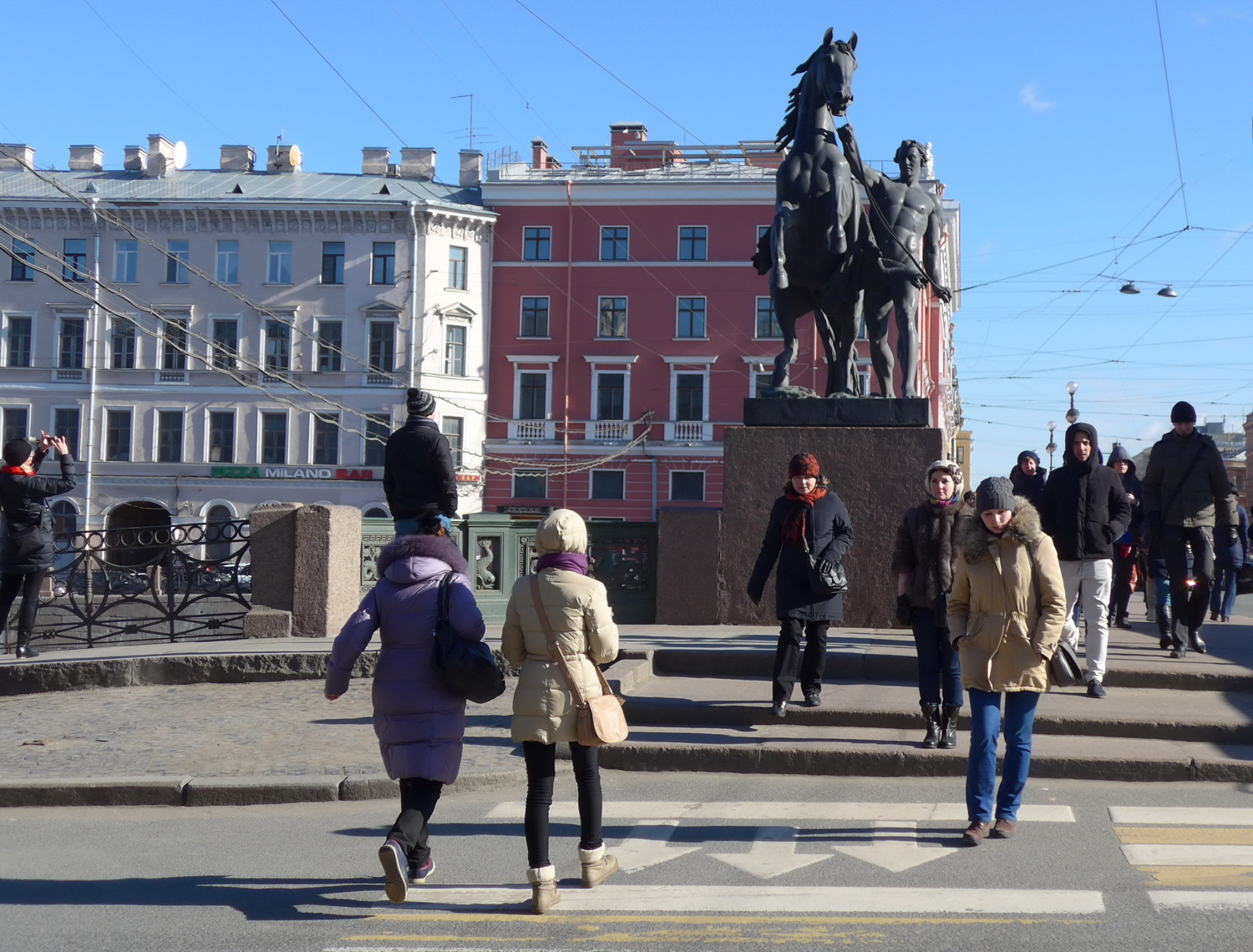 Вперёд,мой конь, пока зелёный