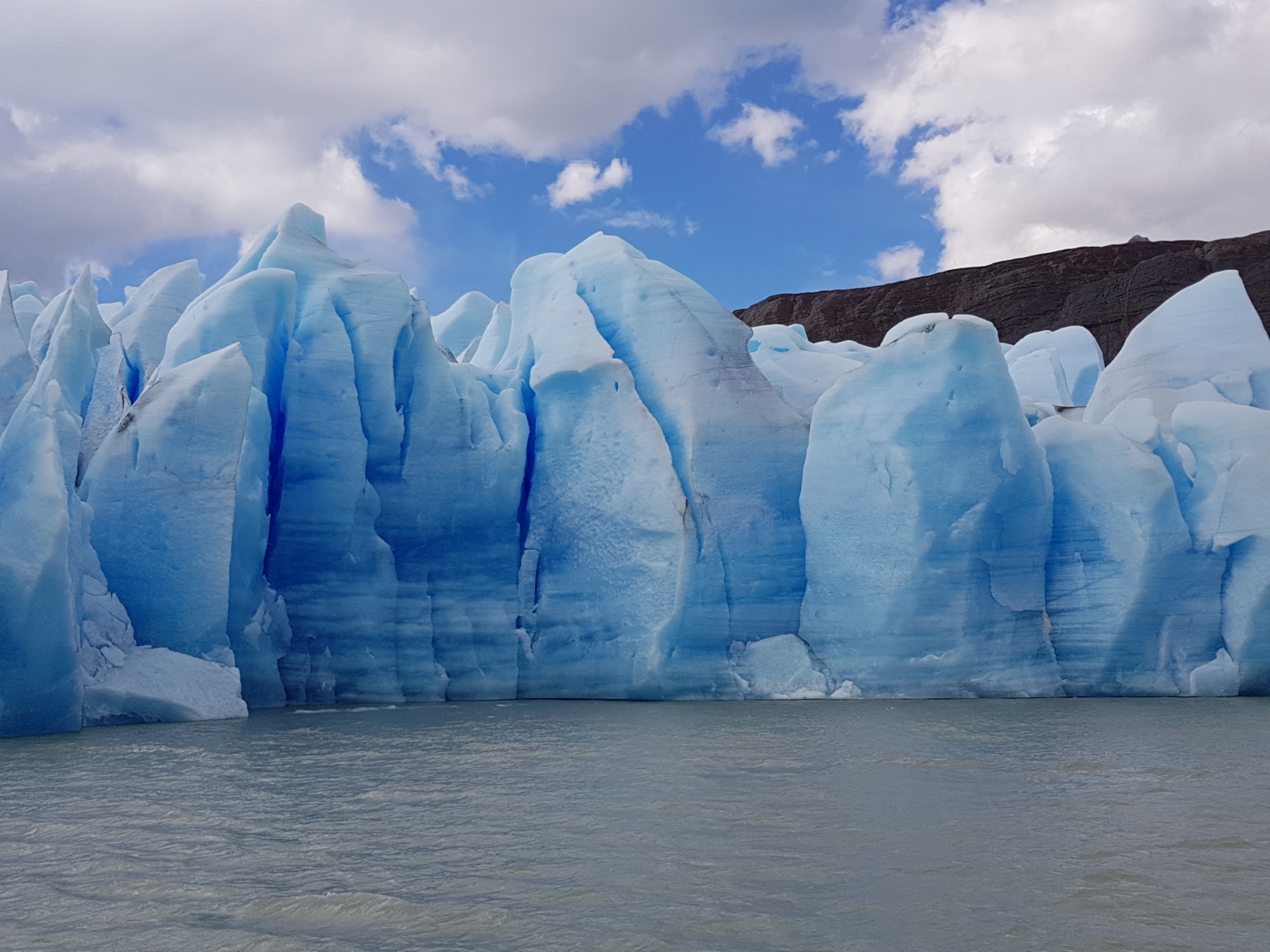 Голубые льды Антарктиды.