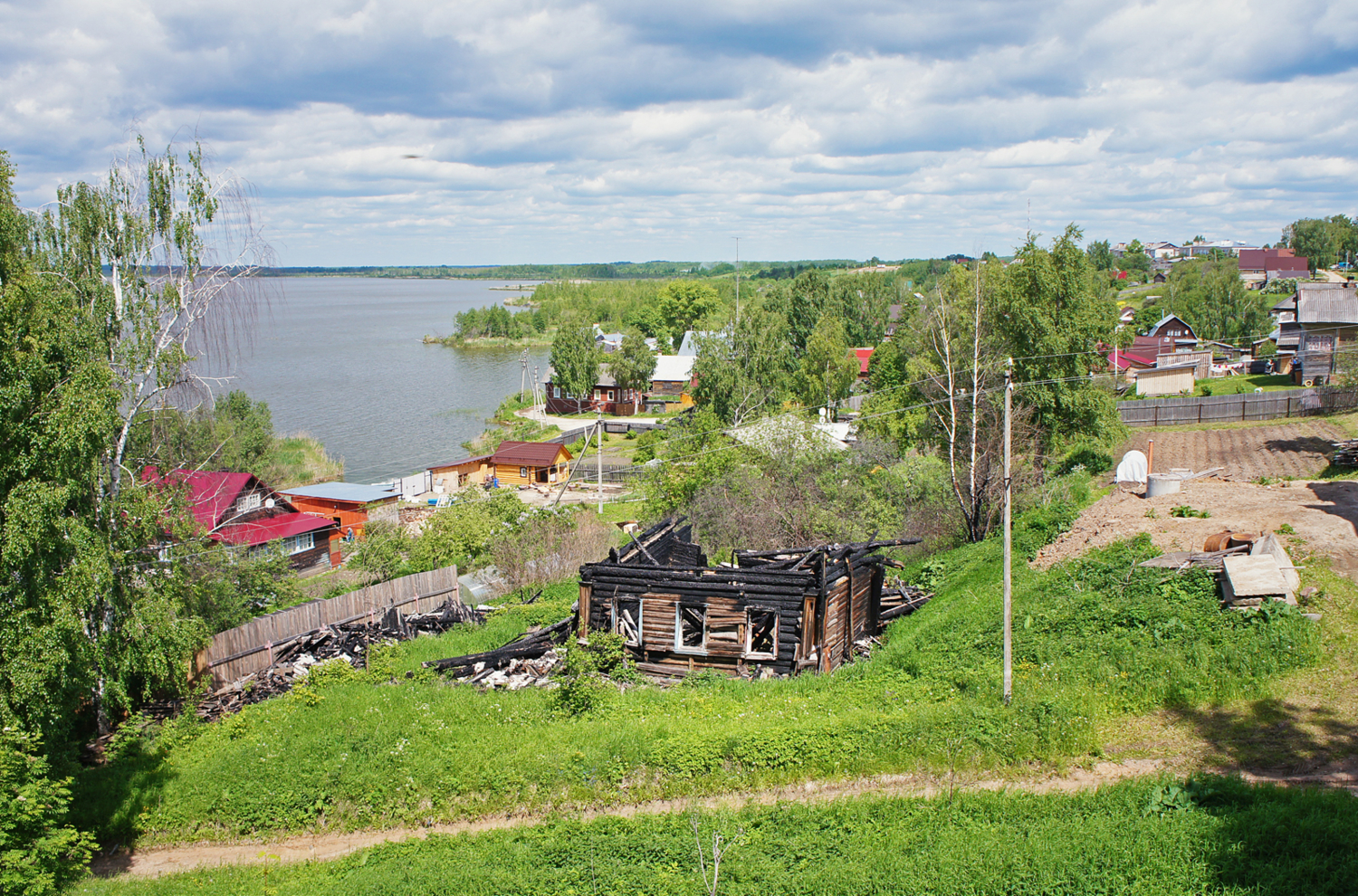 Погорелец