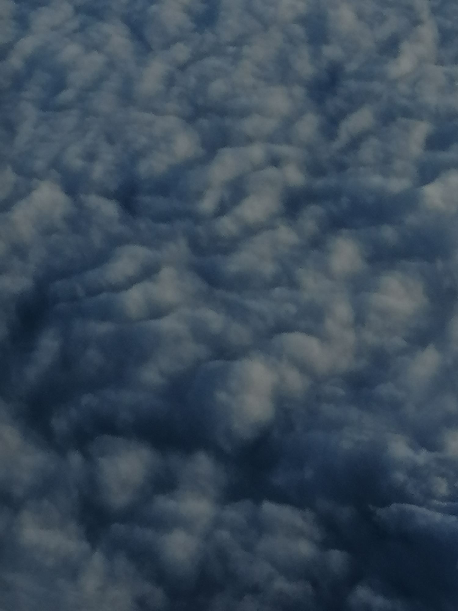 из окна самолета облака