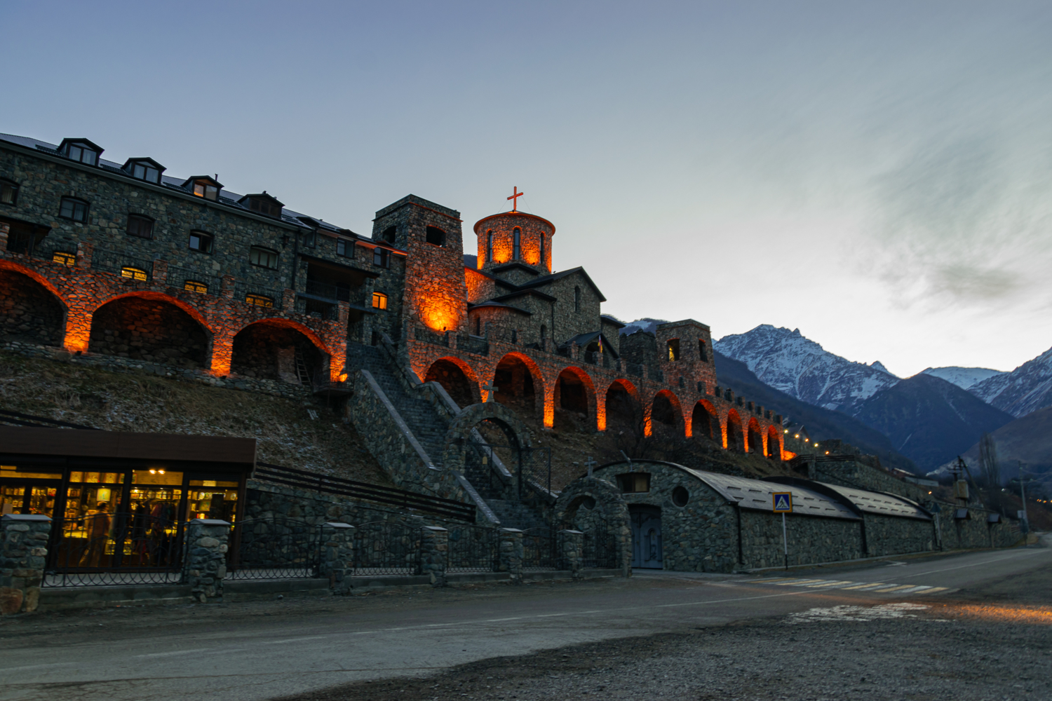Вечерний Свято-Успенский Аланский монастырь