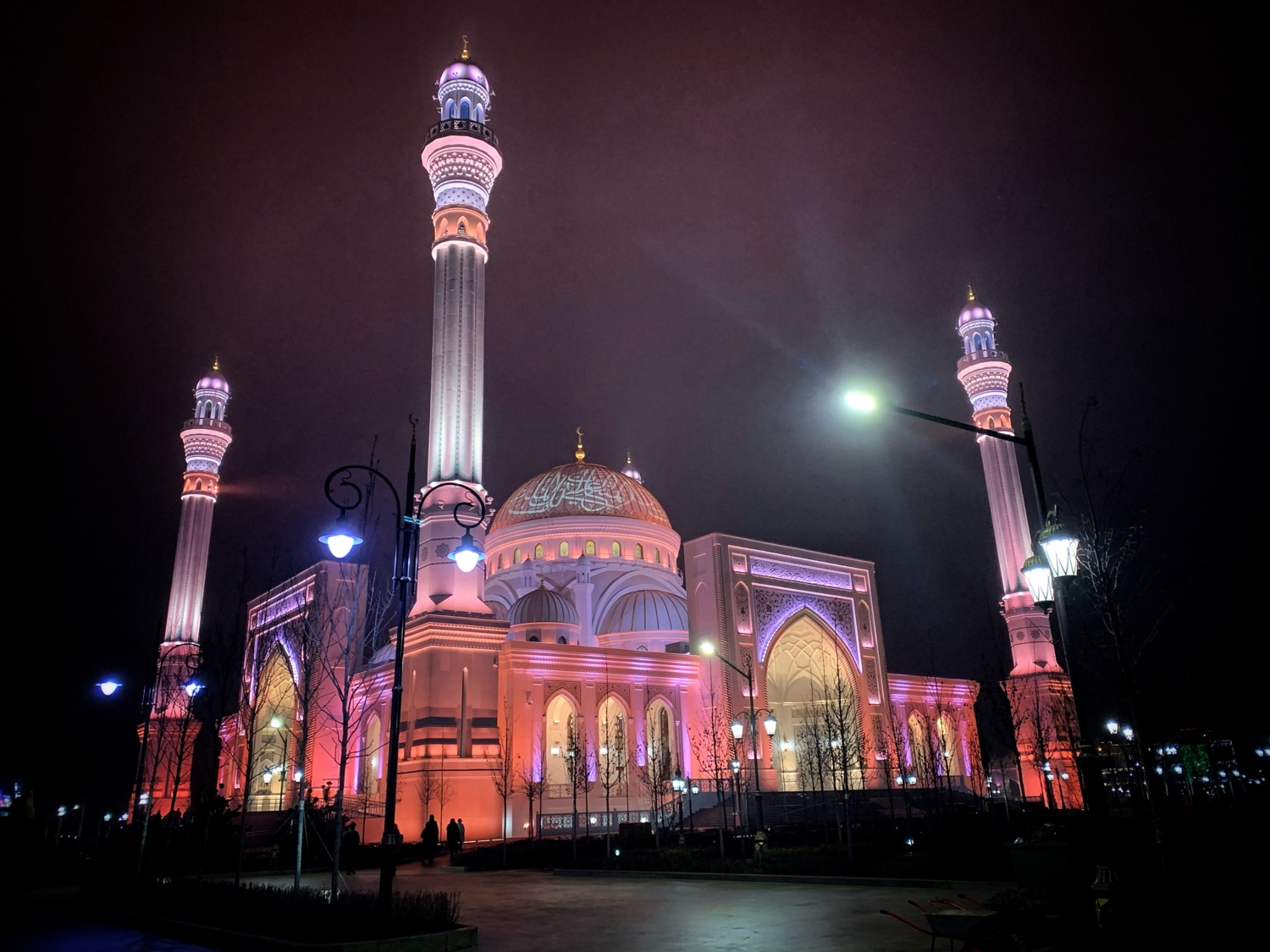 Шали. Мечеть «Гордость мусульман»