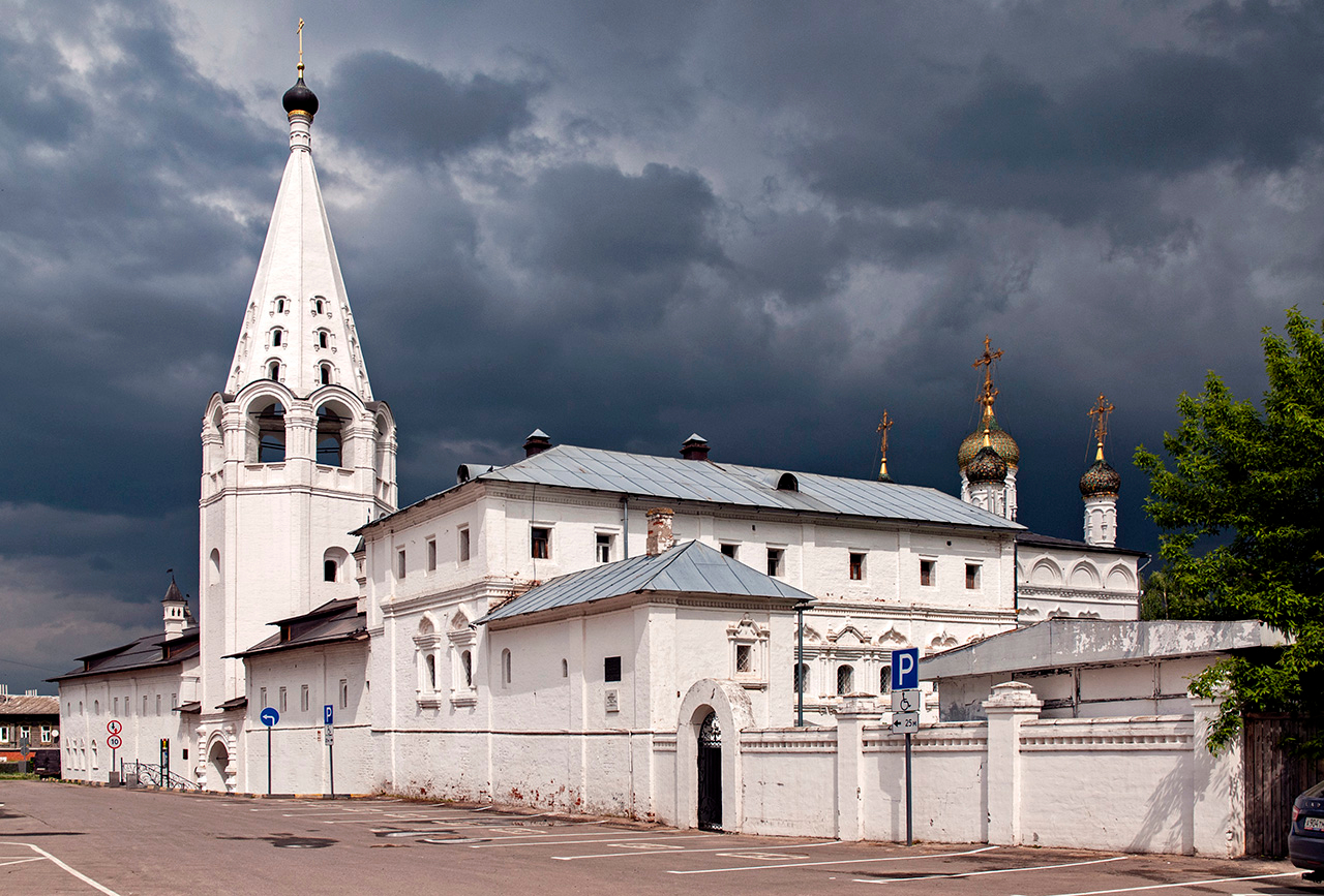 Увидели. Обомлели. Оказалось - Гороховец.