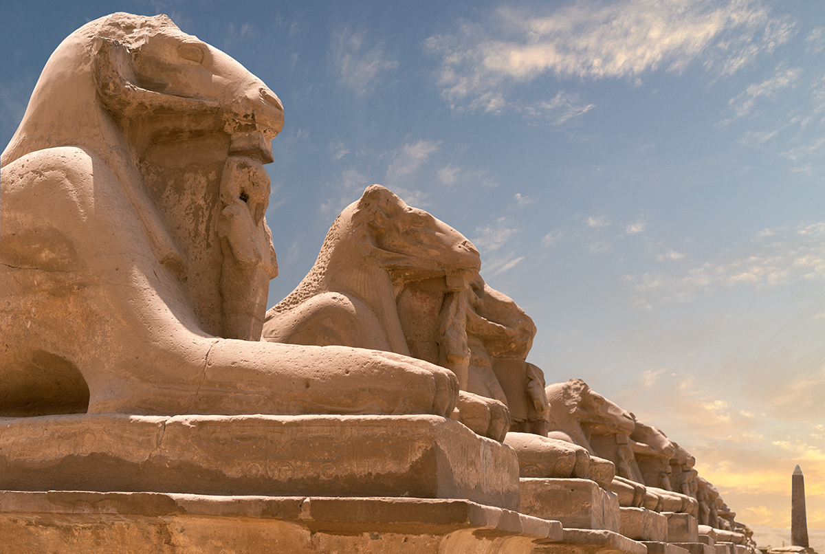 Аллея сфинксов