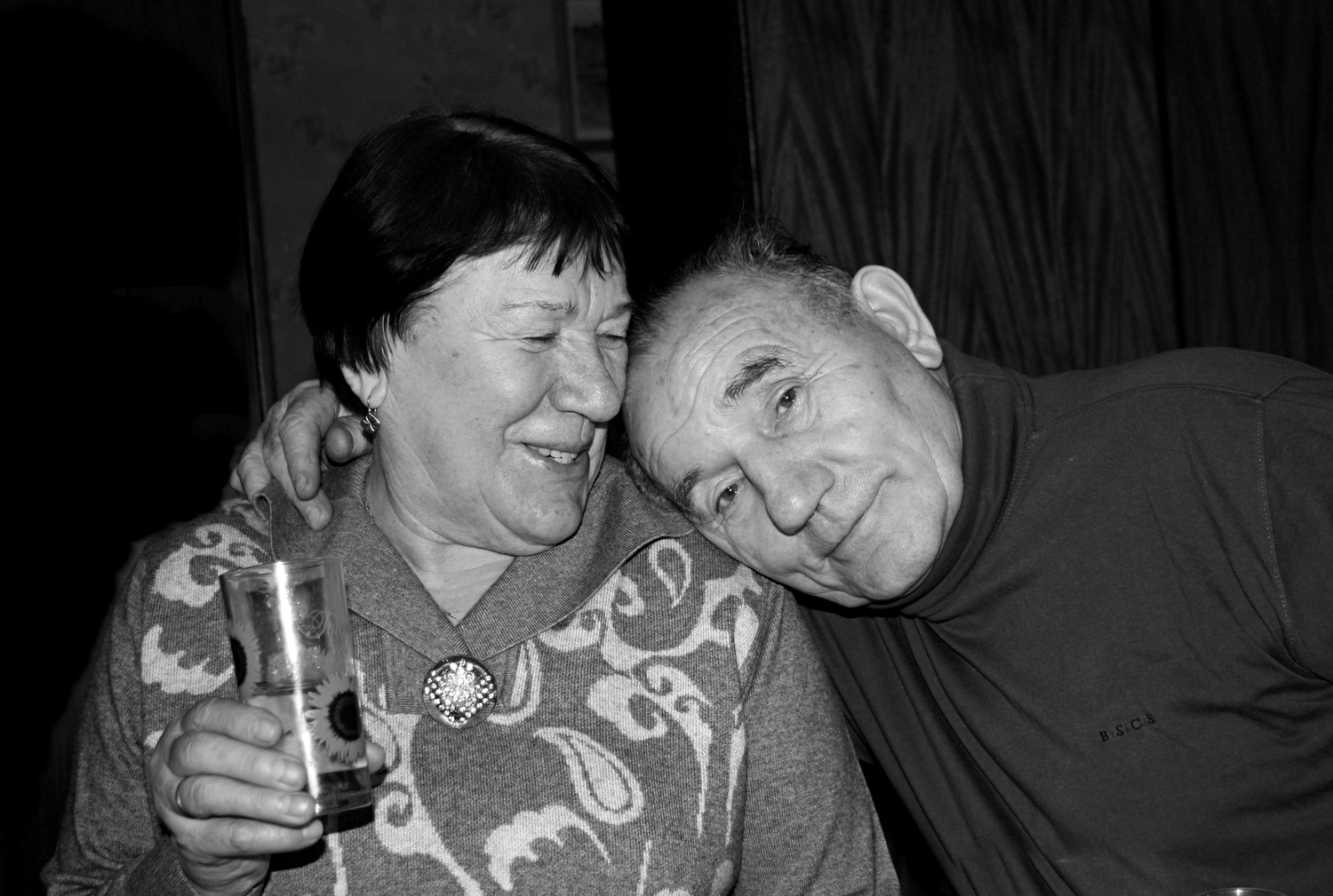 Ой, дед, это что за нежности?