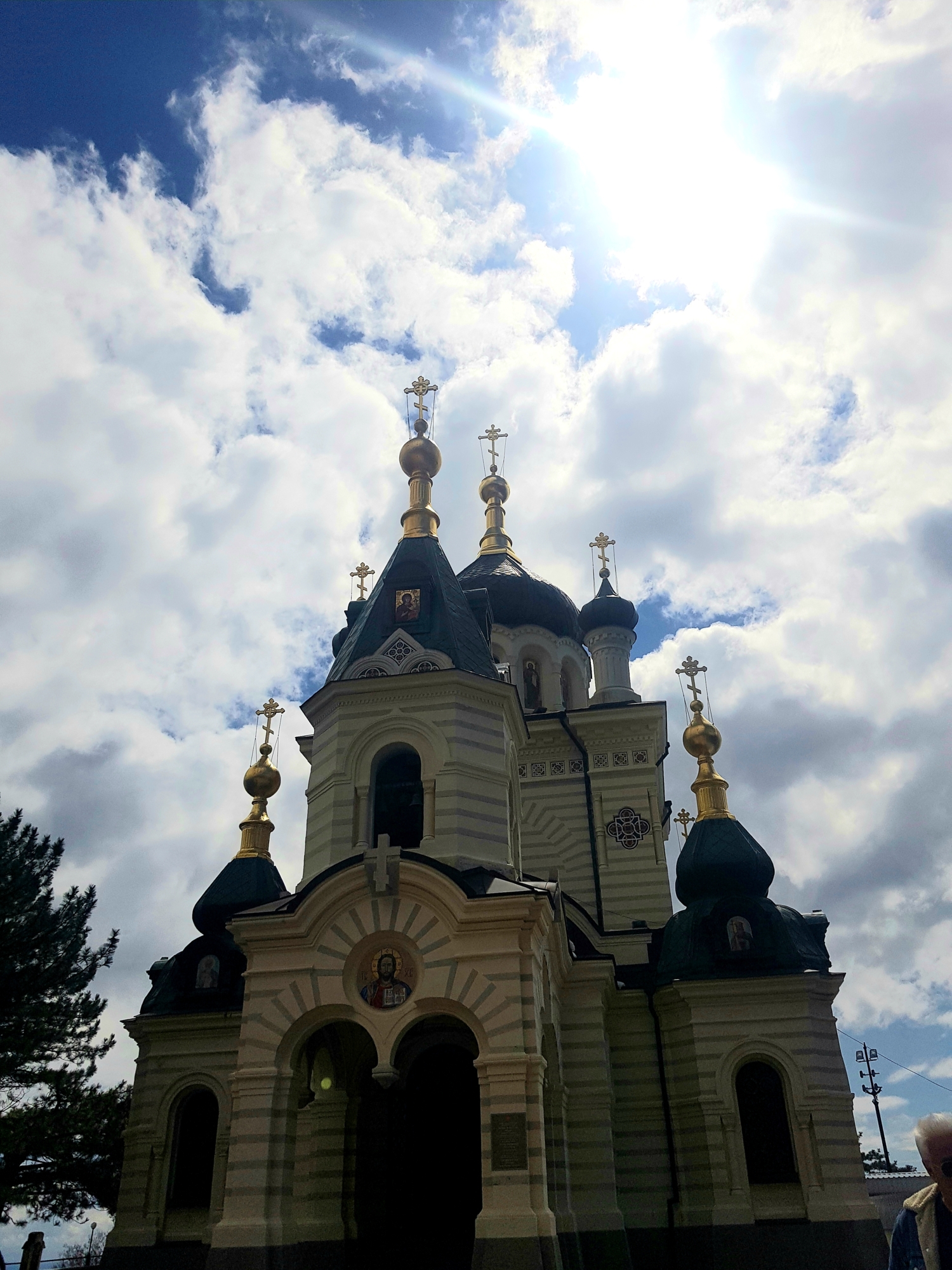 Форосская церковь. Под облаками