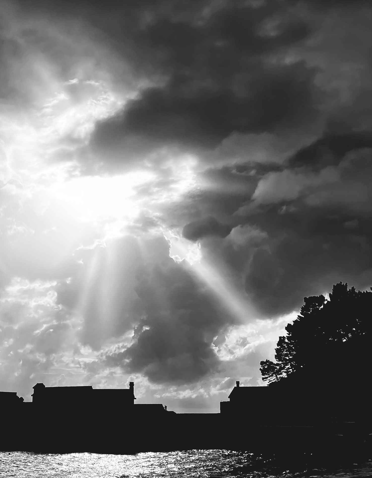 Сквозь шторм