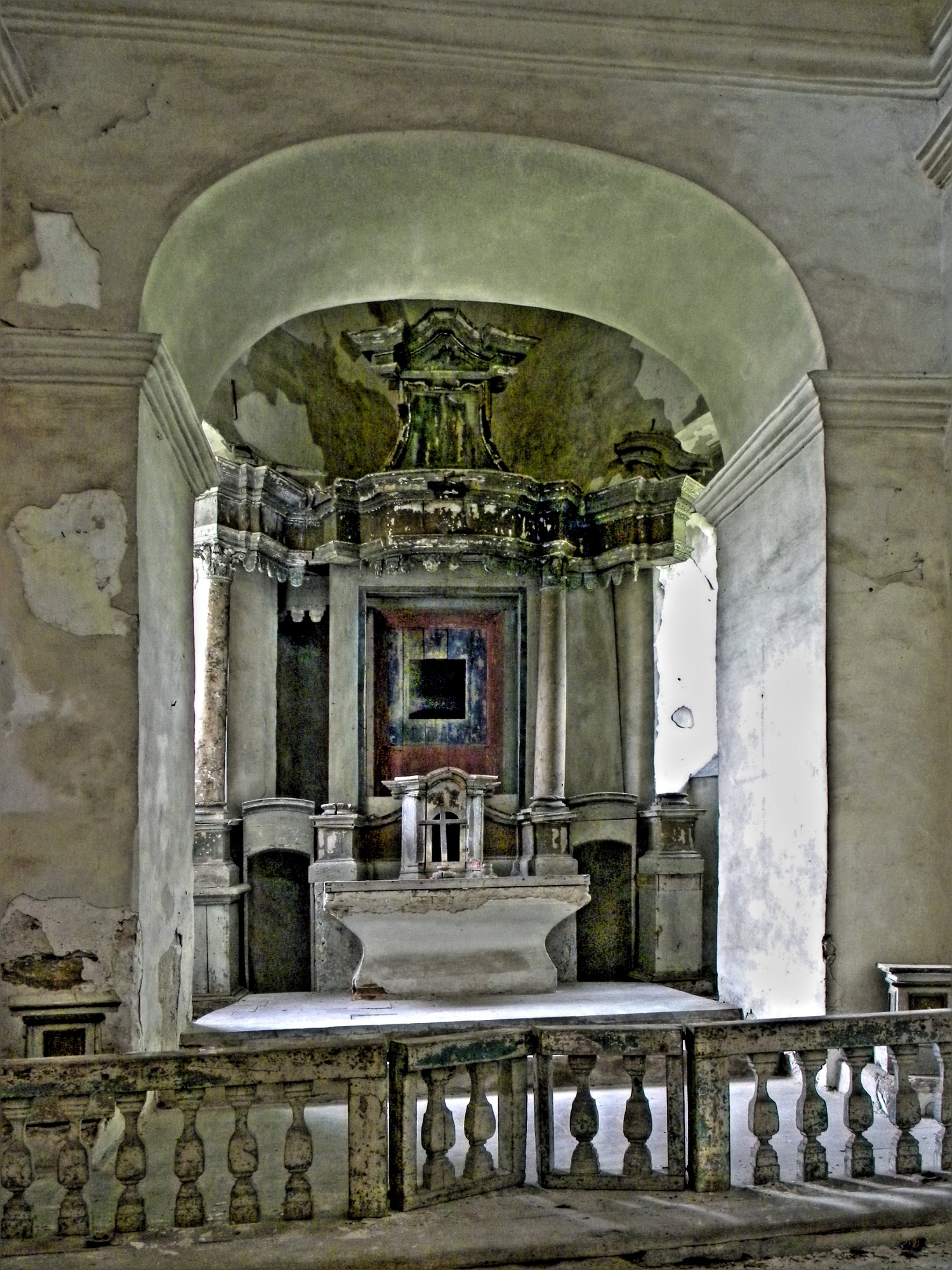 В старом костёле