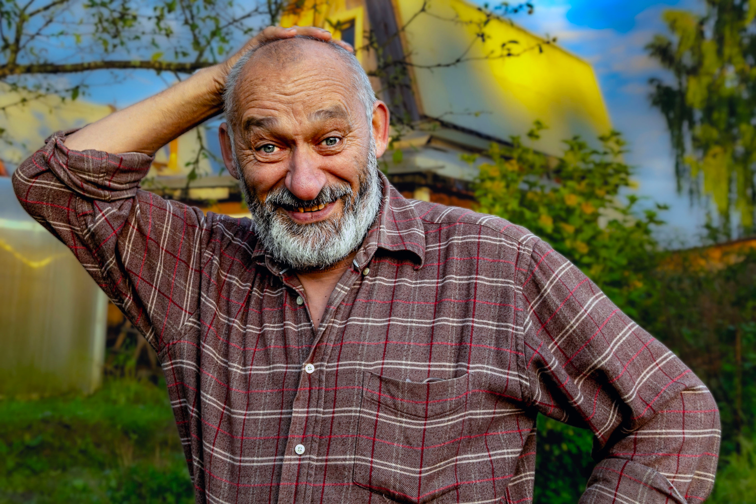 Счастлив на даче