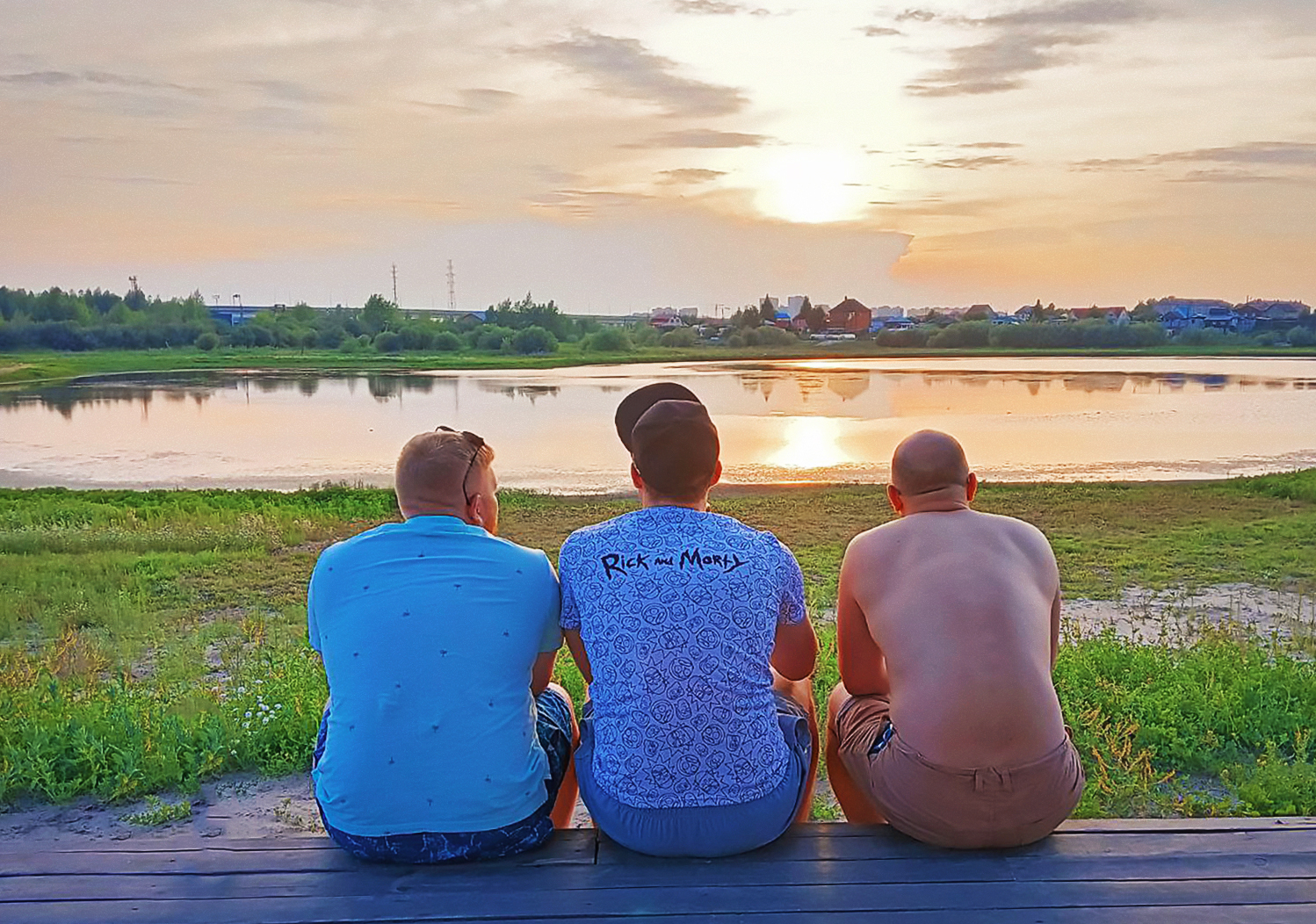 Светлое будущее дружбы