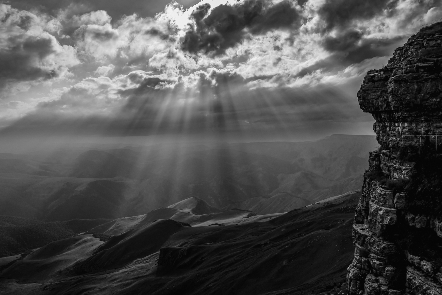 Солнечные лучи всегда покажут где солнце