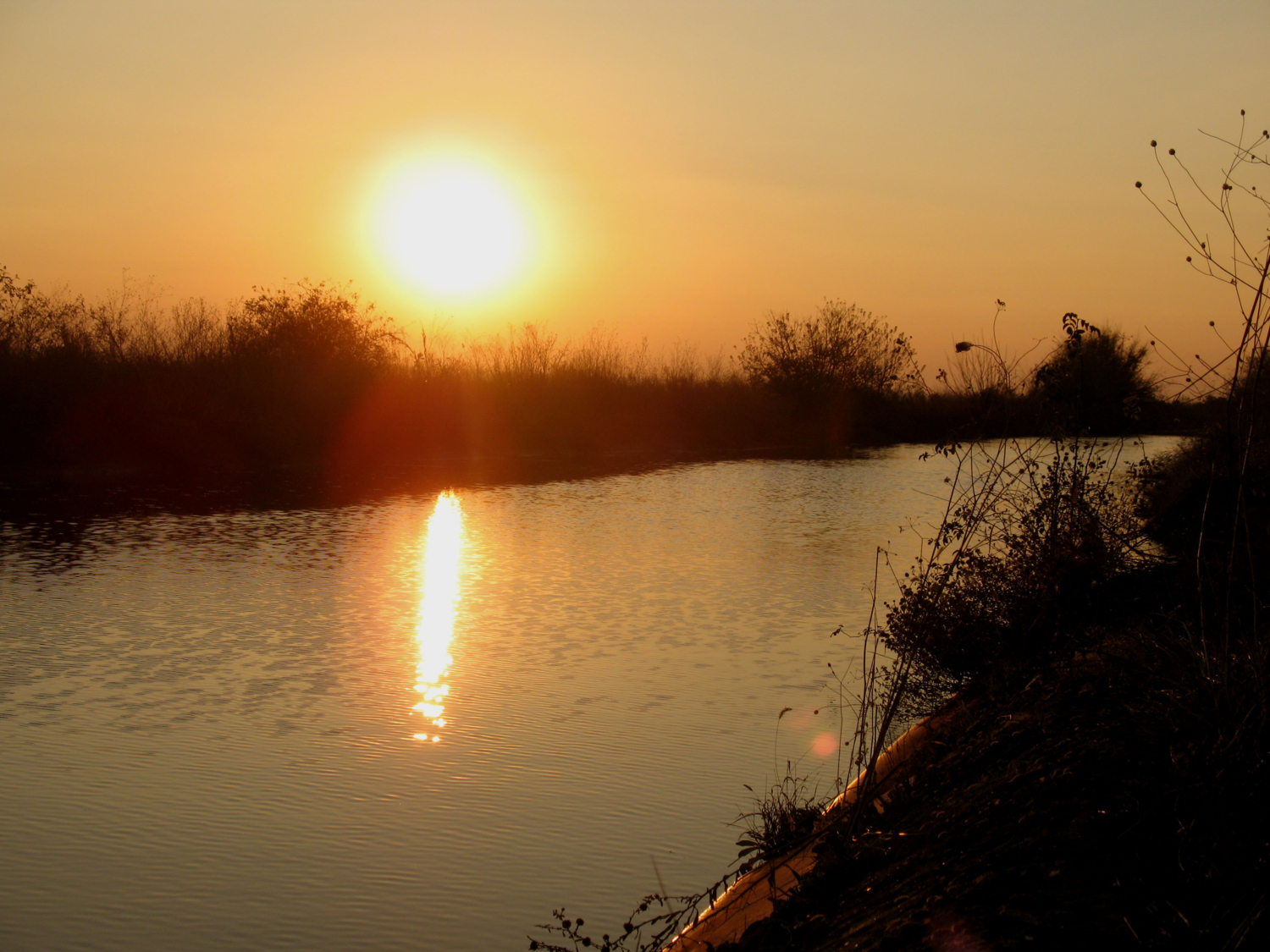 Закат над каналом