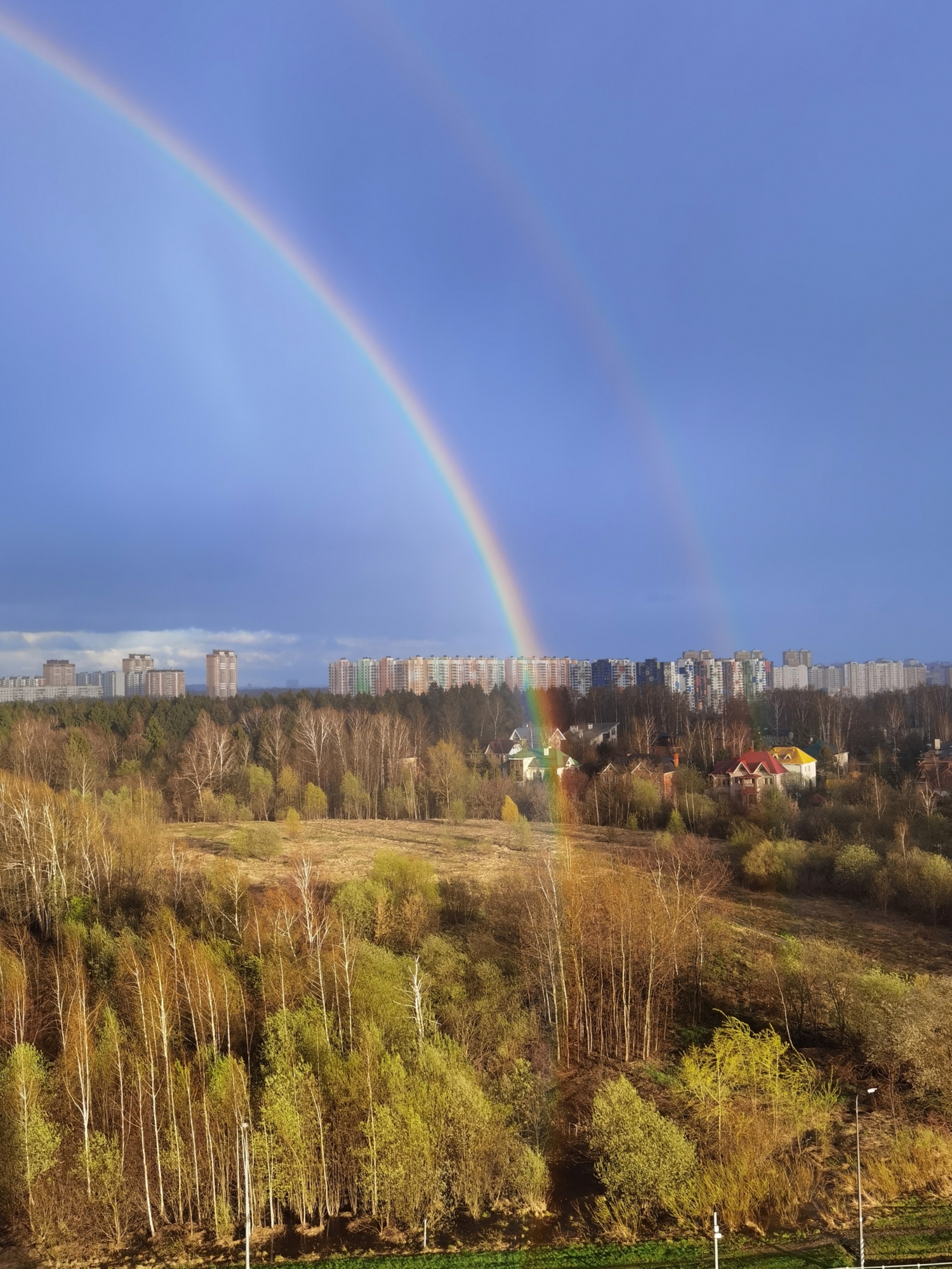 Двойная весенняя радуга