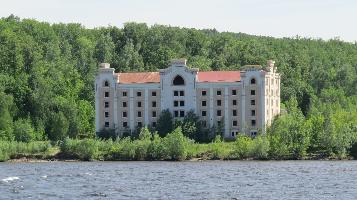 Заброшенная пряничная фабрика.