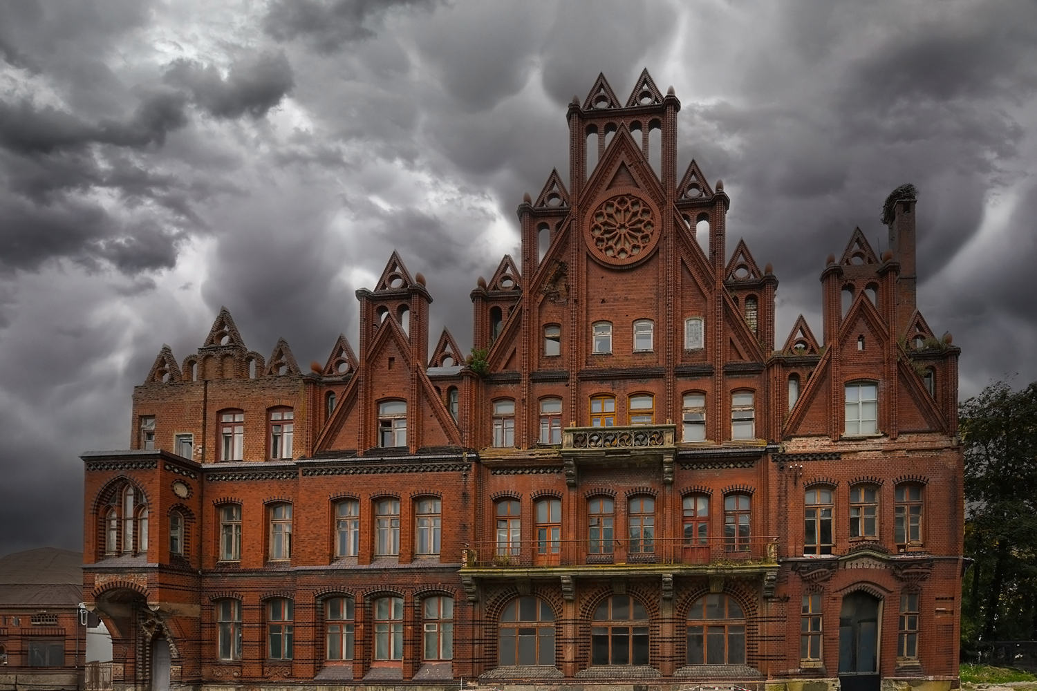 Банк-Заброшка