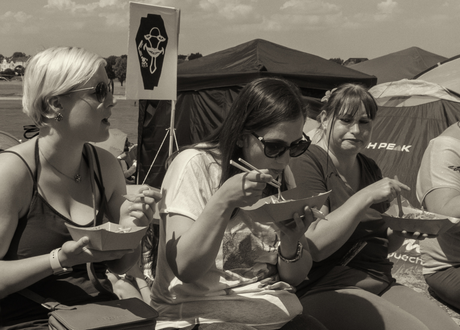 Чужой каравай