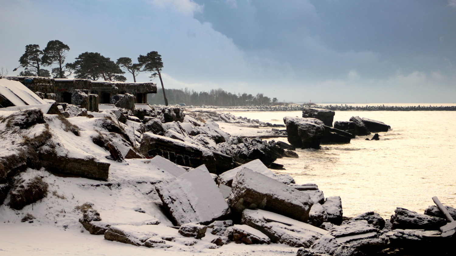 Развалины старинного форта.