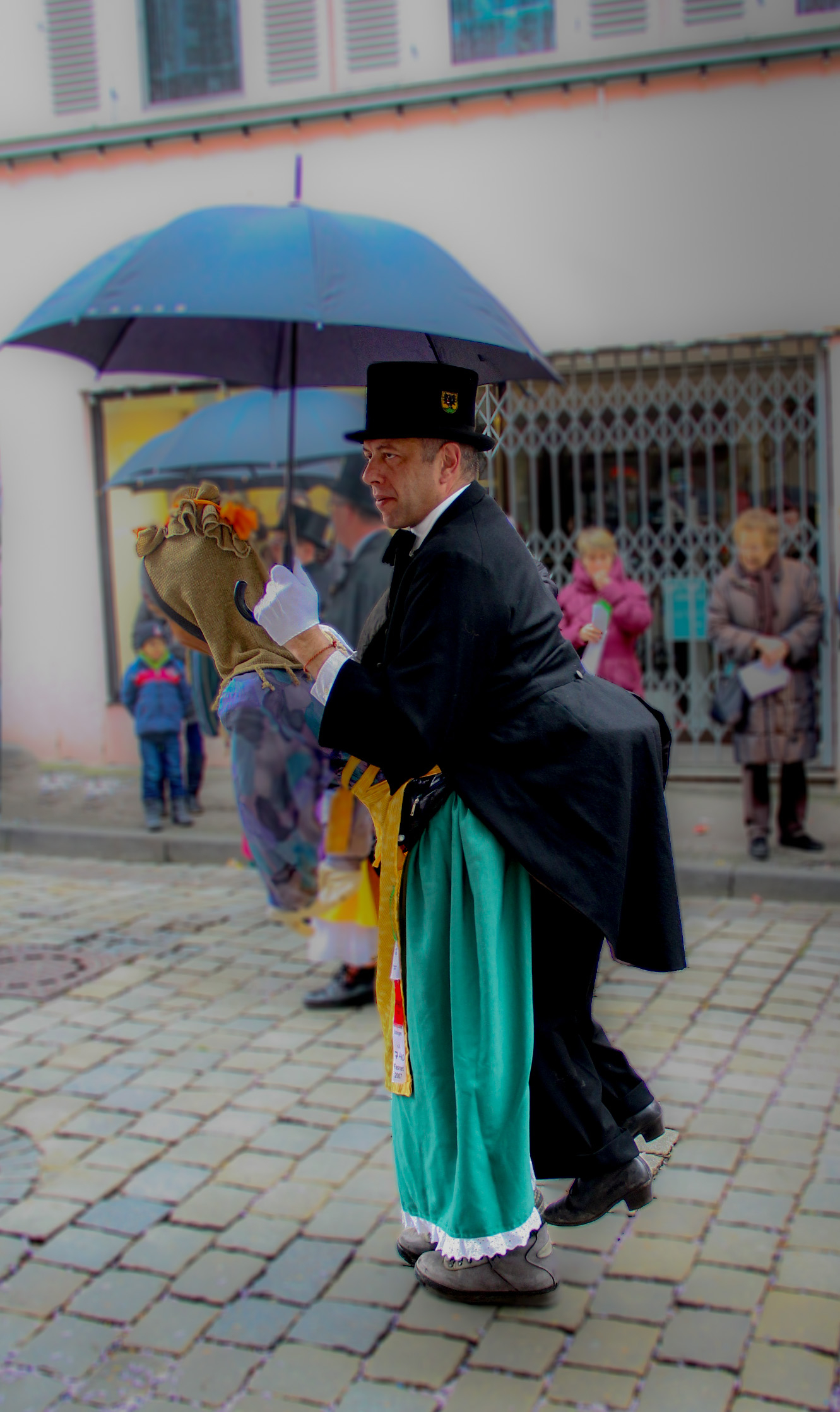 Главней всего погода в доме