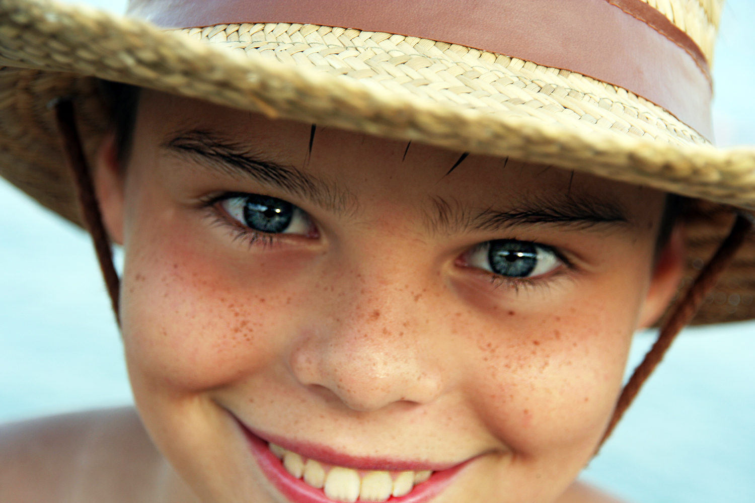 Глаза в глаза