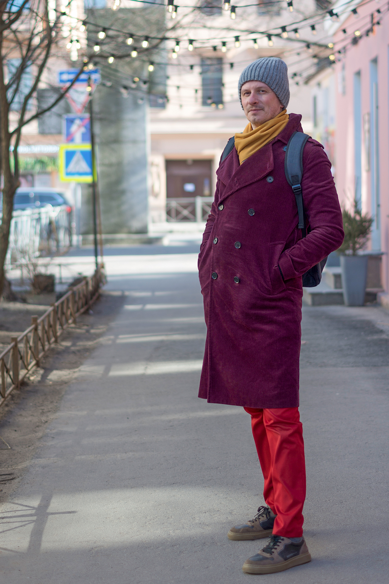 Апрель, Петроградская сторона