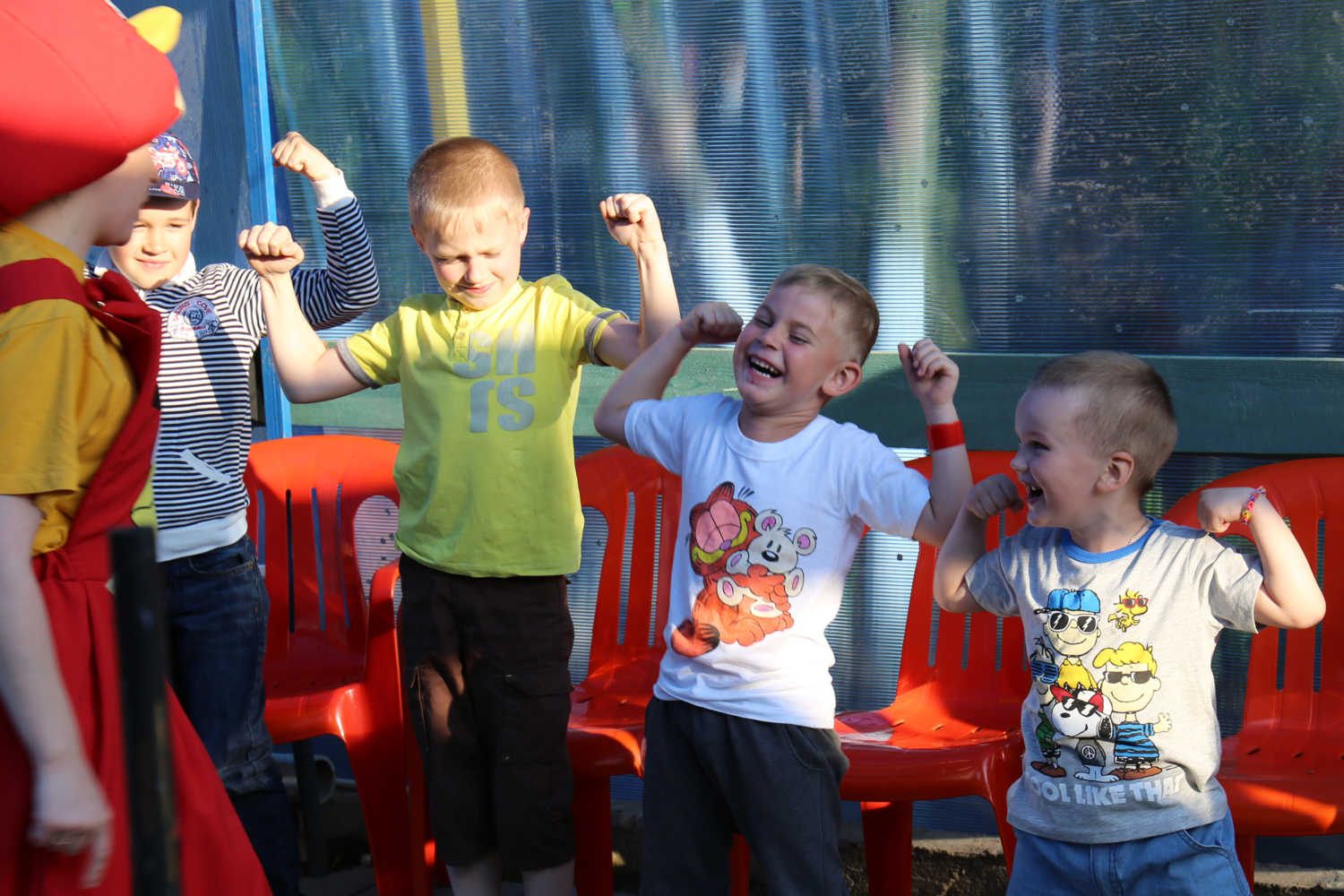 Сильно смешно)