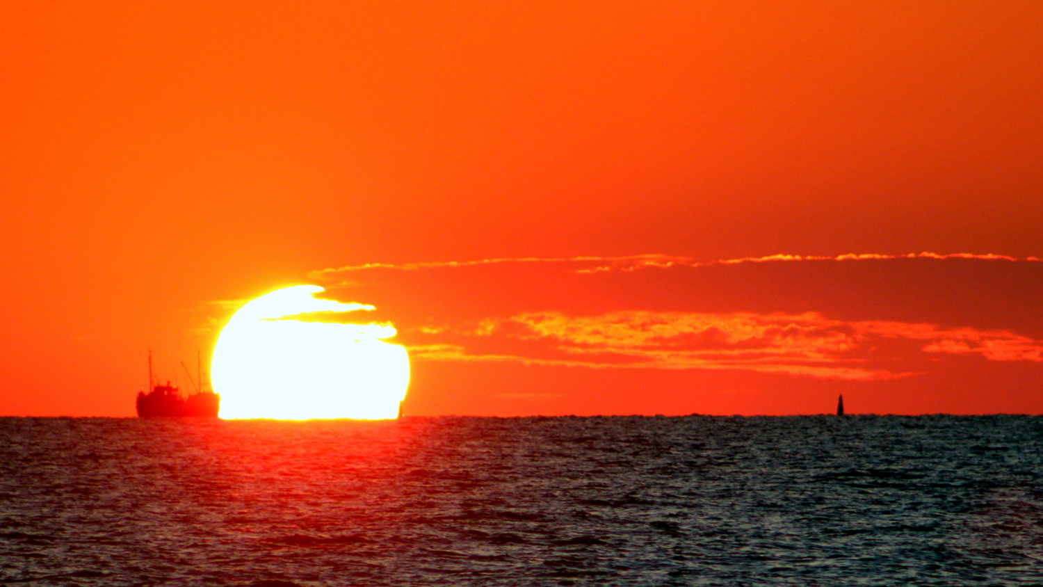 На закате...