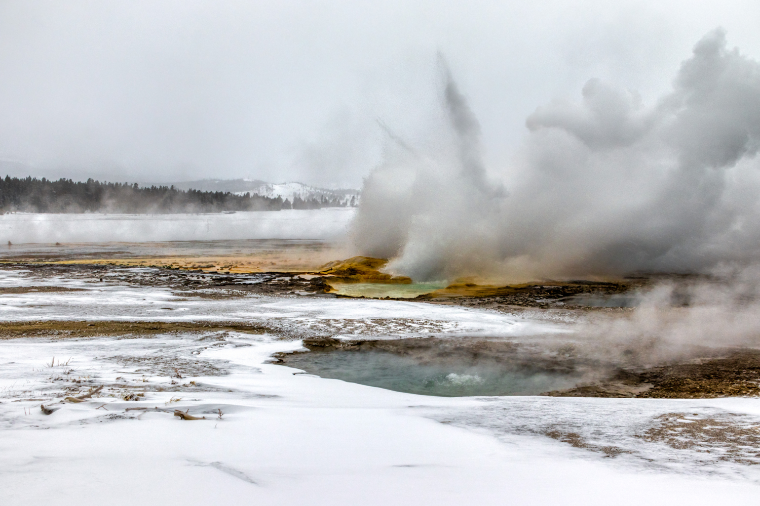 Чайник закипел