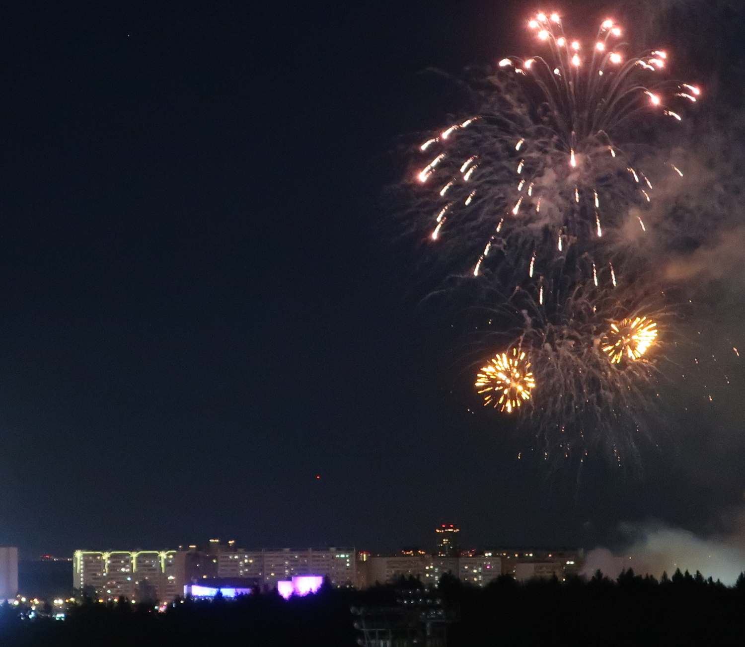 Звёзды и облака.