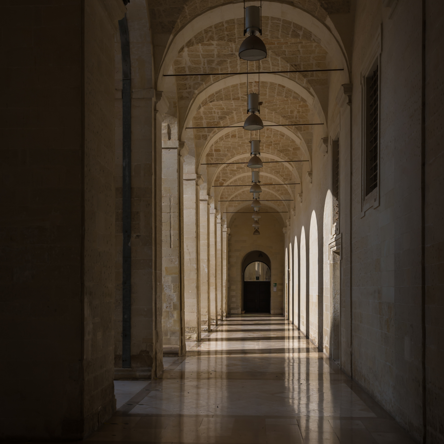 Застывшая музыка