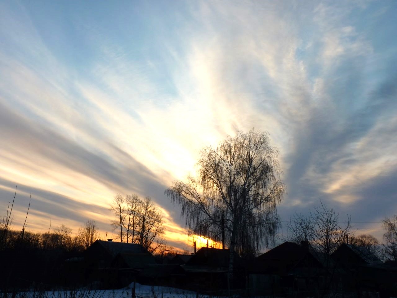 Взрыв света.