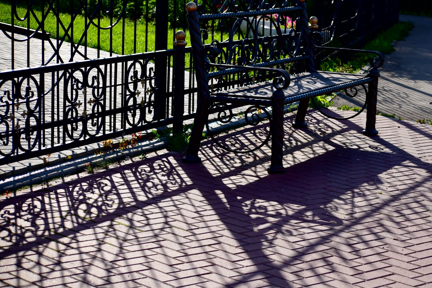 Всё в ажуре