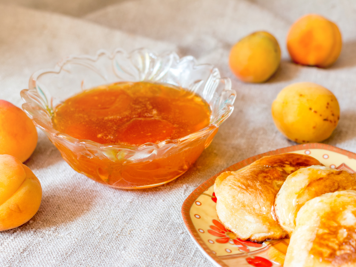 Абрикосовое