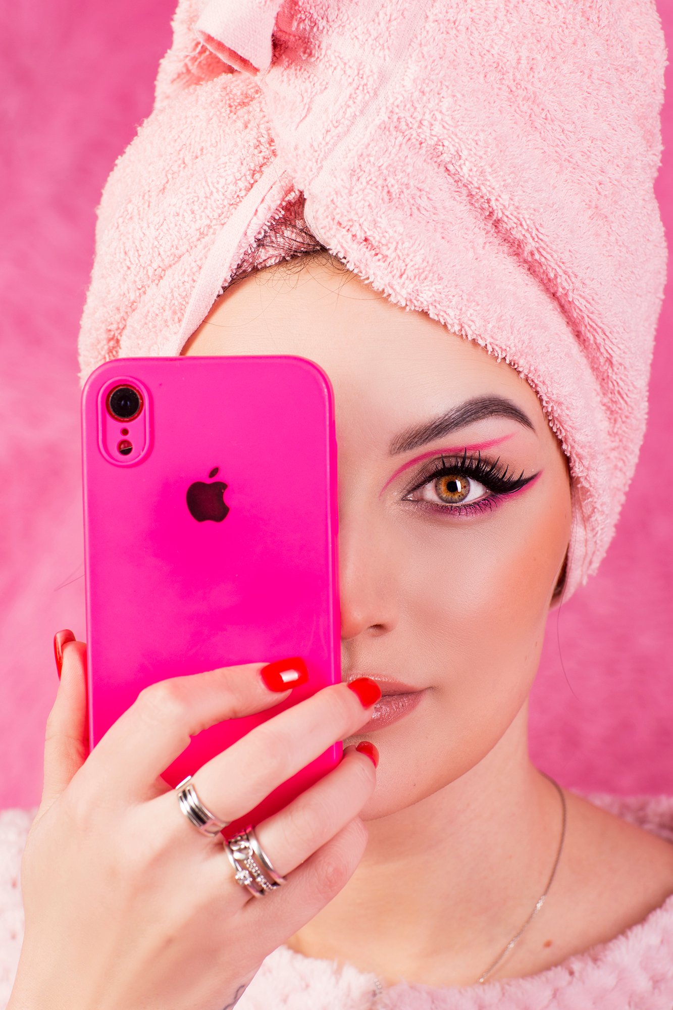 в розовых оттенках