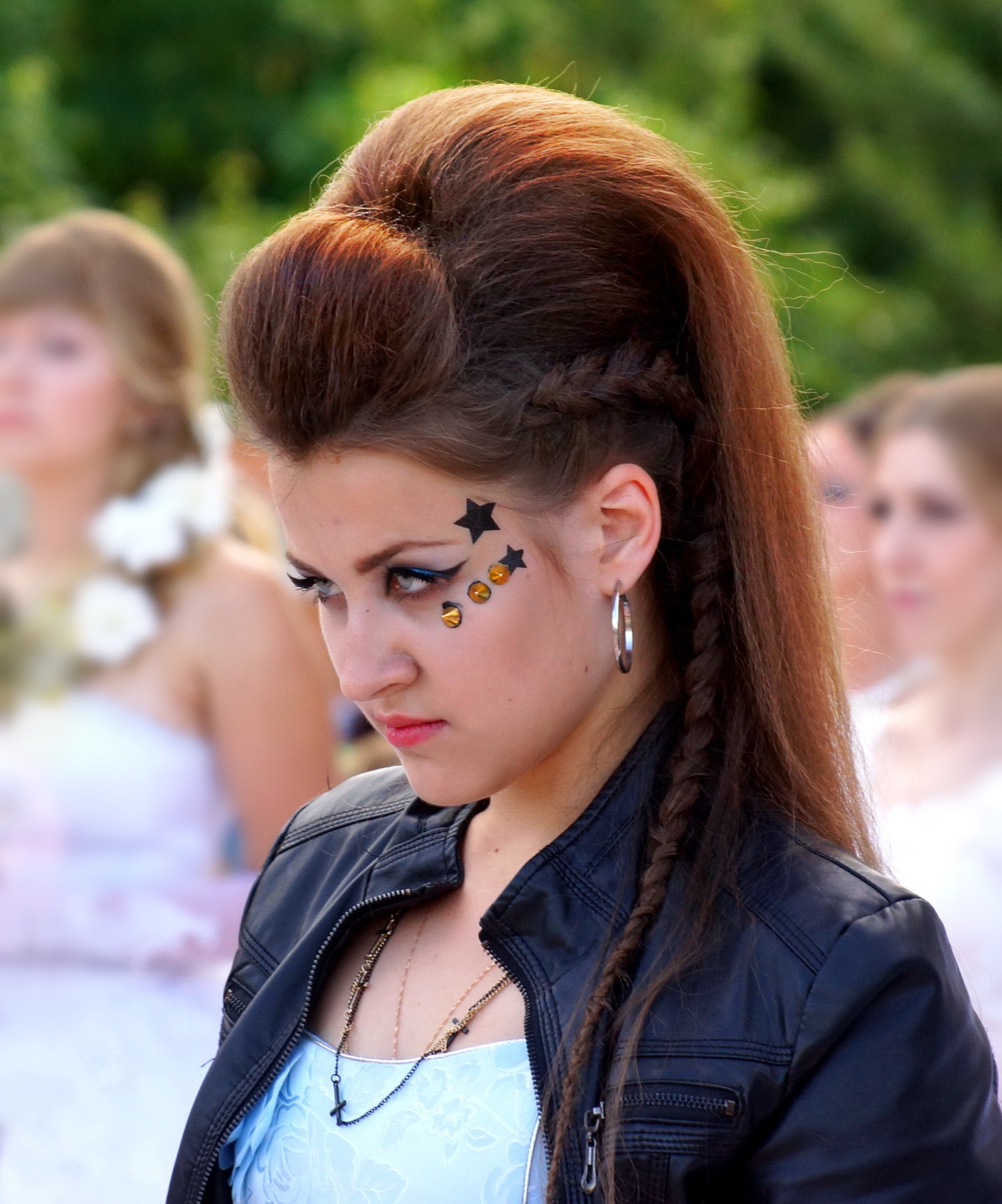 В глаза смотреть!