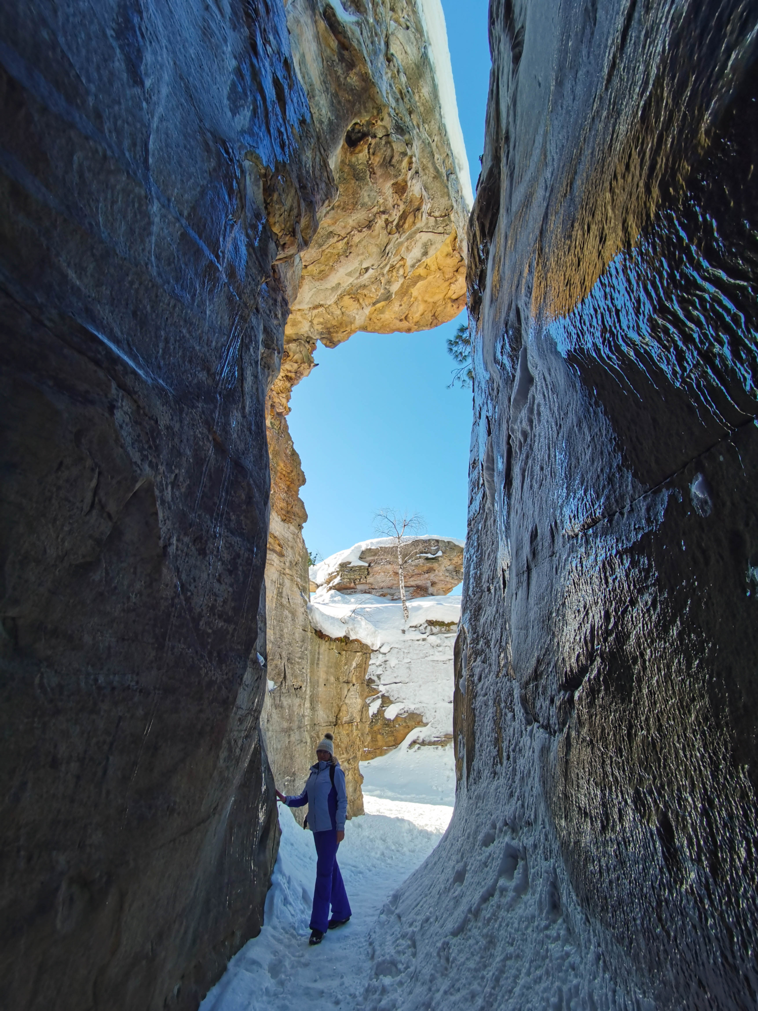 каменная улочка