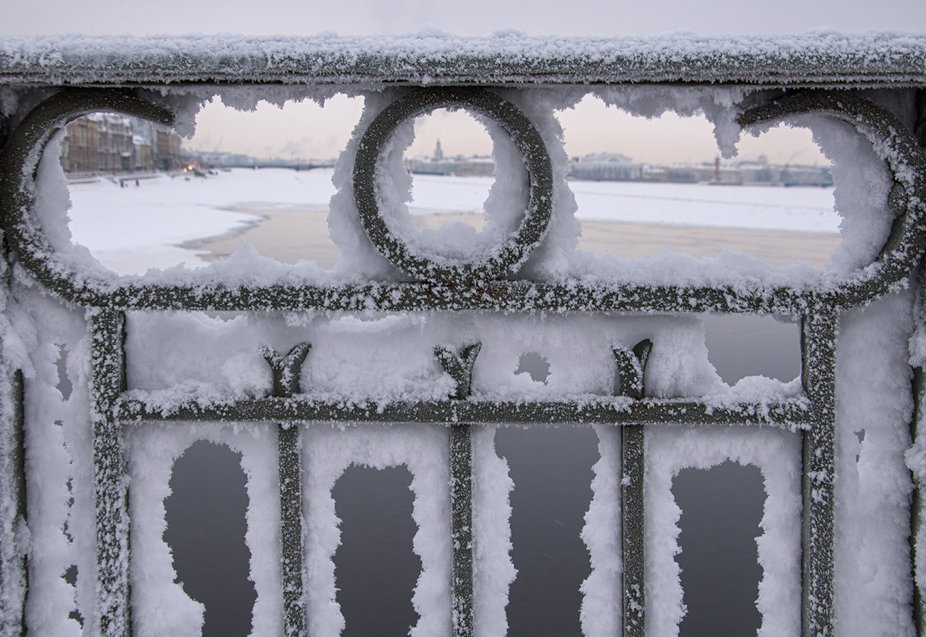 Кольцо в ажуре