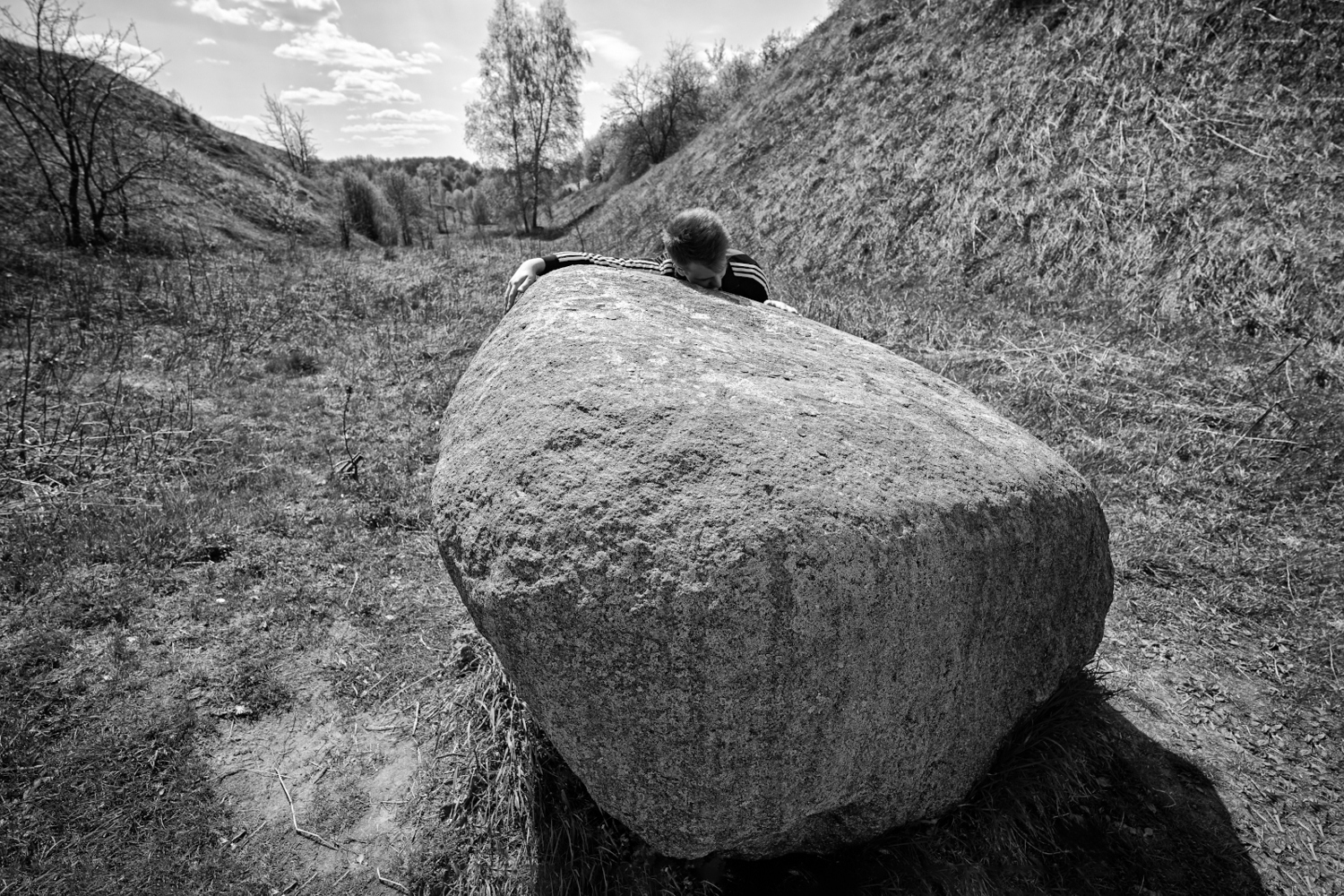 "Дай силы и здоровье! Обереги' от бед и зла!"