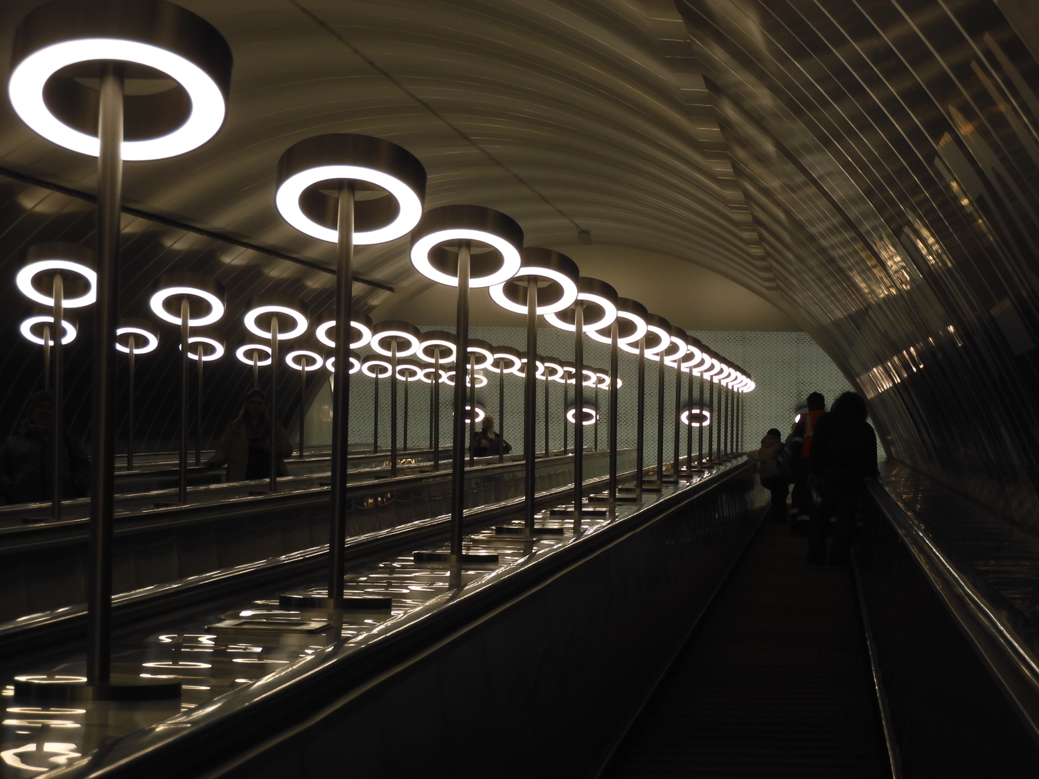 Кольцевая линия...