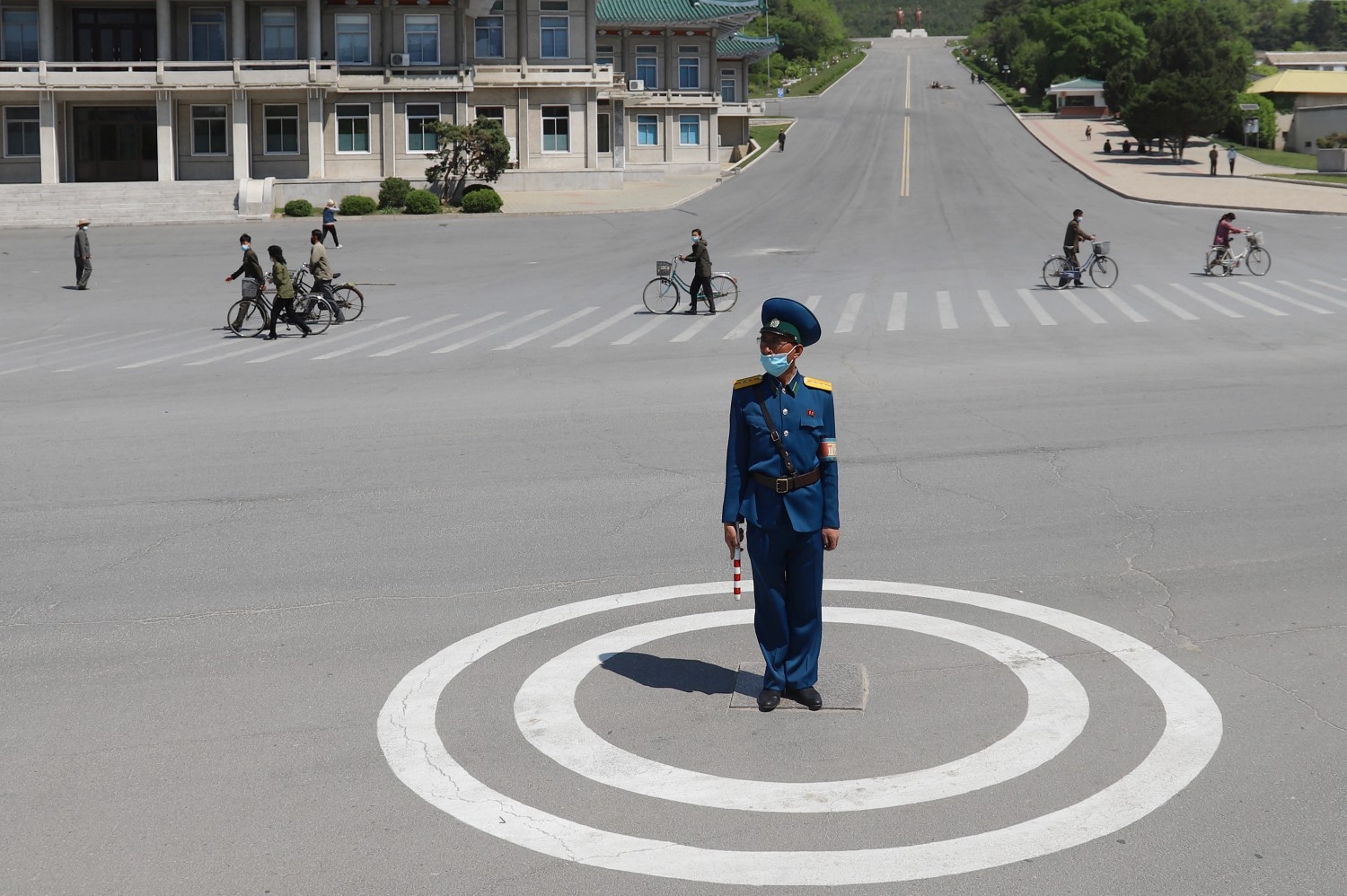 по мотивам...