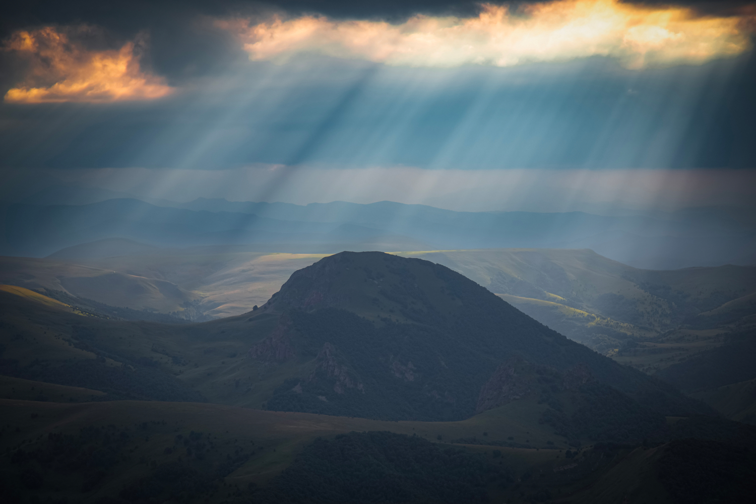 Вечер в горах
